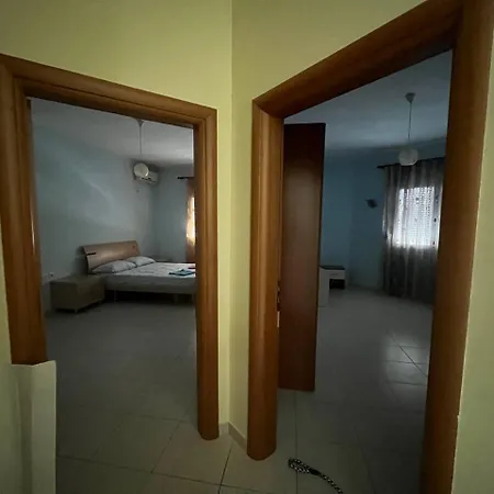 Apartment Ridi's In *
